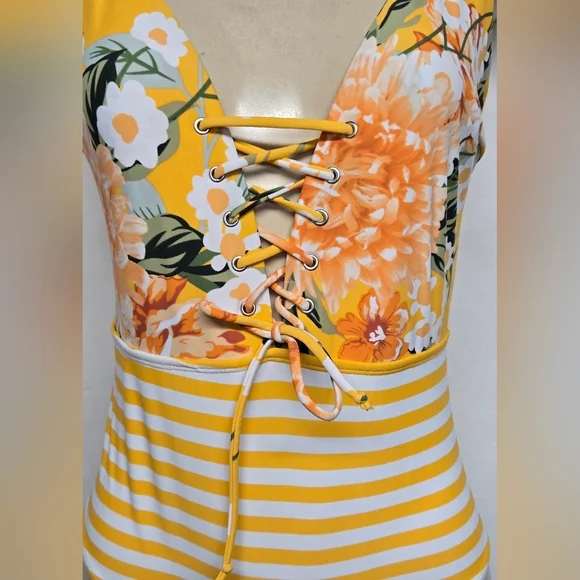 One Piece Bathing Suit Swimsuit Golden Yellow Floral Tie Front And Shoulders L - Picture 2 of 6